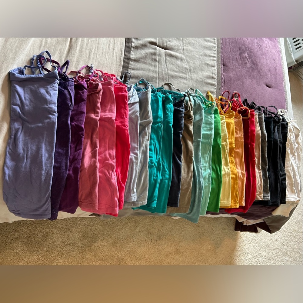 LOT OF 30 juniors size small camis